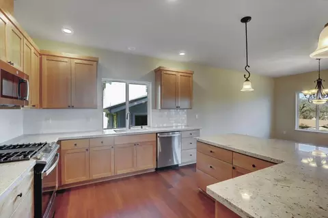 Kitchen - 13060 Thistle Loop, Penn Valley, CA 95946 photo 3 of 3