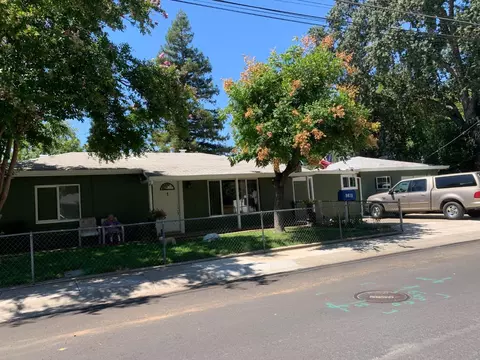 9675 Eisenbeisz St, Elk Grove, CA 95624