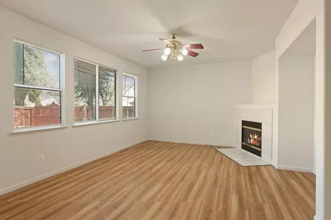 1219 Grebe Ln, Patterson, CA 95363 photo 11