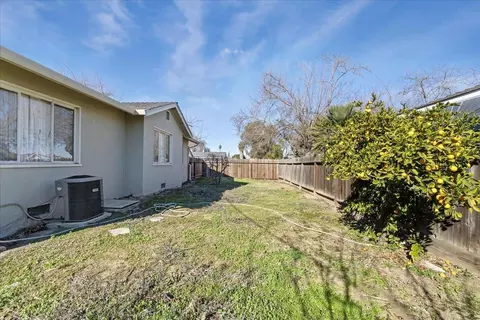 529 N 3rd St, Patterson, CA 95363 photo 31