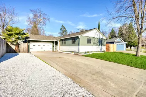 6453 Saint James Dr, Carmichael, CA 95608 photo 1
