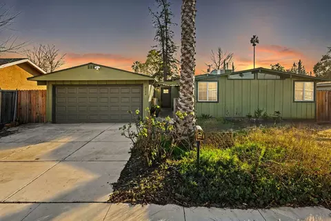 2154 62nd Ave, Sacramento, CA 95822
