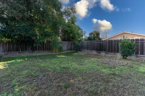 305 Eric Ct, Merced, CA 95348 photo 41
