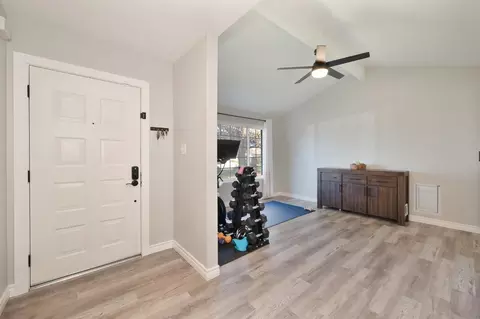 3313 Eclipse Ct, Sacramento, CA 95826 photo 9