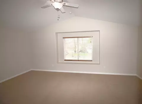 Bedroom - 715 Flyway Ct, Gridley, CA 95948 photo 5 of 7