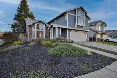 1229 Chenin Blanc Cir, Roseville, CA 95747