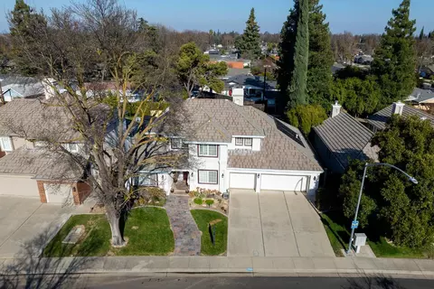 2313 Cornerstone Ct, Modesto, CA 95355 photo 2