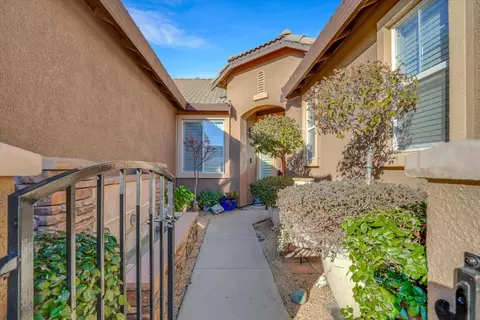 163 Clifton Ct, Ripon, CA 95366 photo 4