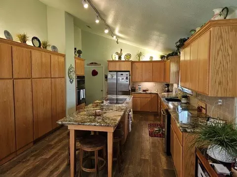 5121 Val Verde Rd, Loomis, CA 95650 photo 5