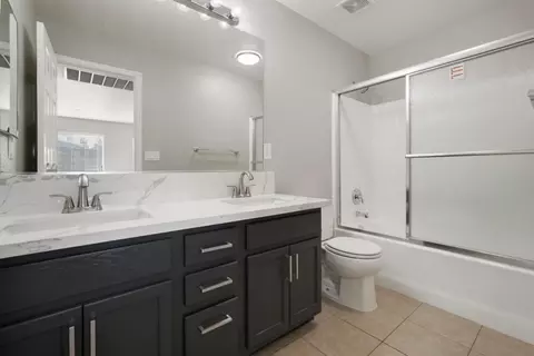 2461 Carnival Dr, Turlock, CA 95380 photo 20
