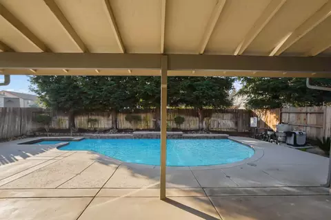 2461 Carnival Dr, Turlock, CA 95380 photo 40