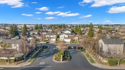 2461 Carnival Dr, Turlock, CA 95380 photo 46