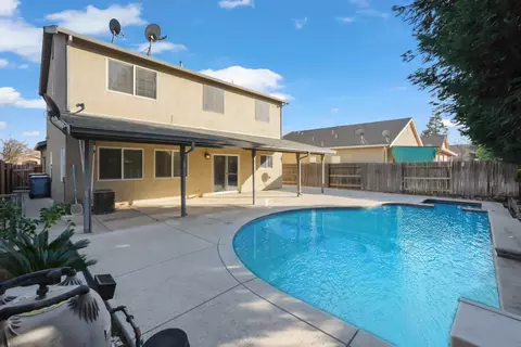 2461 Carnival Dr, Turlock, CA 95380 photo 38