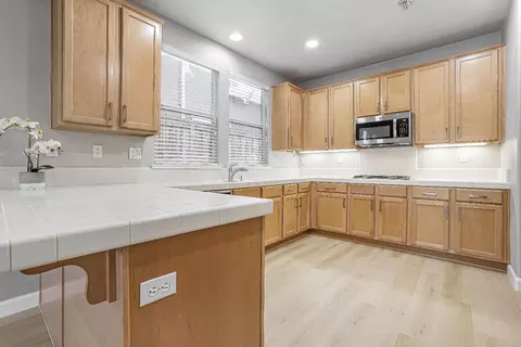 933 Campfire Cir, Rocklin, CA 95765 photo 12