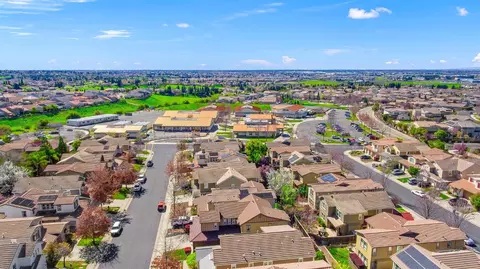 933 Campfire Cir, Rocklin, CA 95765 photo 39