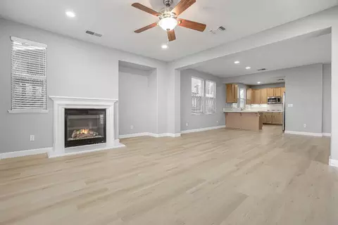 933 Campfire Cir, Rocklin, CA 95765 photo 9