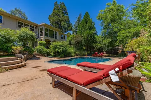290 Spanish, Sutter Creek, CA 95685 photo 2