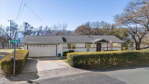 423 Sunset St, San Andreas, CA 95249 photo 1