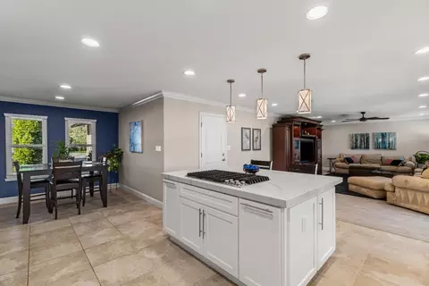 Kitchen - 16214 Redondo Dr, Tracy, CA 95304 photo 8 of 11