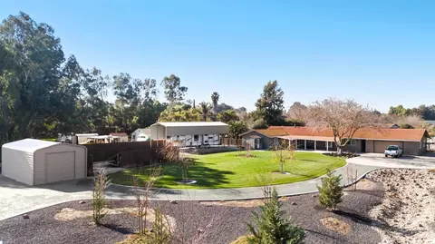 Exterior - 16214 Redondo Dr, Tracy, CA 95304 photo 13 of 14