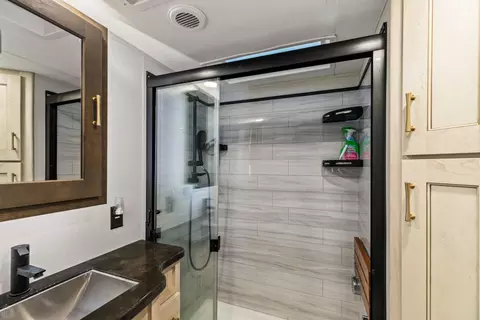 Bath - 16214 Redondo Dr, Tracy, CA 95304 photo 9 of 9