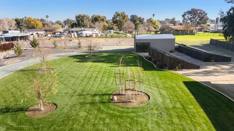 Exterior - 16214 Redondo Dr, Tracy, CA 95304 photo 12 of 14