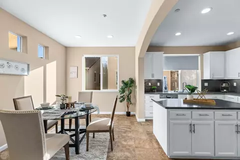 Dining - 1065 Thornton Ln, Tracy, CA 95376 photo 1 of 4