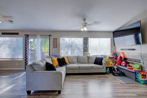 820 Moray Ct, Patterson, CA 95363 photo 13