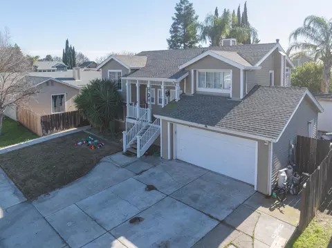 820 Moray Ct, Patterson, CA 95363 photo 1