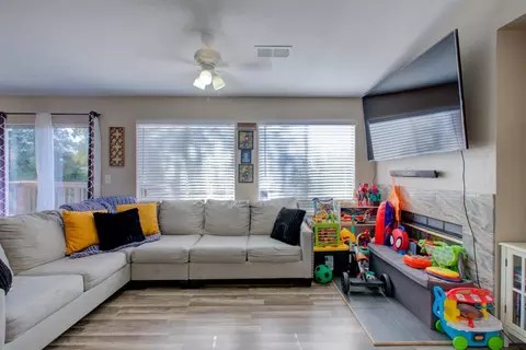 820 Moray Ct, Patterson, CA 95363 photo 10
