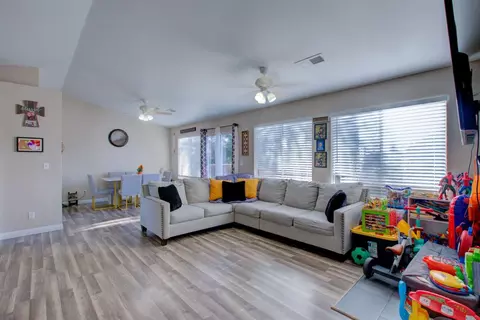 820 Moray Ct, Patterson, CA 95363 photo 11