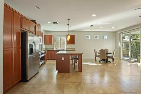 1099 Shady Grove St, Manteca, CA 95336 photo 7