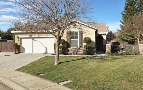 1099 Shady Grove St, Manteca, CA 95336 photo 2