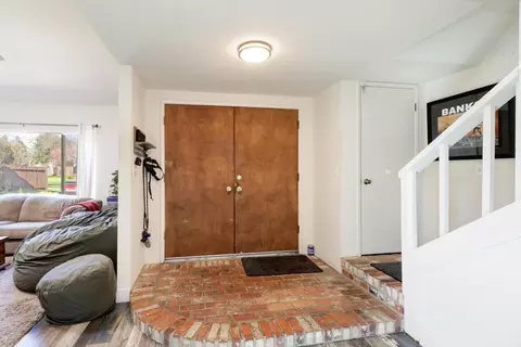 826 Christie Ct, Davis, CA 95618 photo 3