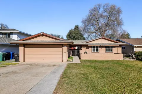 6631 Moraga Dr, Carmichael, CA 95608 photo 1