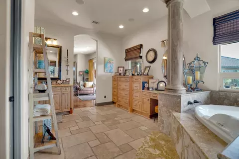 1207 S Highland Ave, Ripon, CA 95366 photo 22