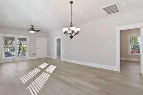 142 E Maple St, Stockton, CA 95204 photo 7