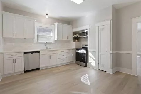 142 E Maple St, Stockton, CA 95204 photo 3