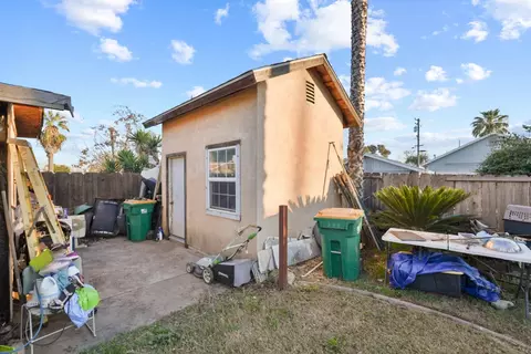 2108 Kenneth St, Modesto, CA 95351 photo 14