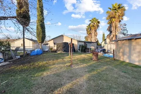 2108 Kenneth St, Modesto, CA 95351 photo 13