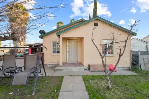 2108 Kenneth St, Modesto, CA 95351 photo 1