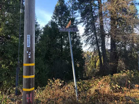 410 W Marshall St, Grass Valley, CA 95945 photo 4