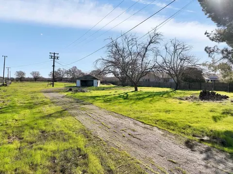 3093 Feather River Blvd, Olivehurst, CA 95961 photo 13