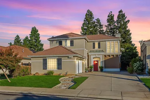 3717 Fallen Oak Dr, Modesto, CA 95355 photo 1