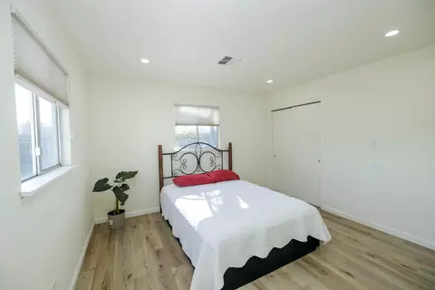 400 Charles Ave, Modesto, CA 95350 photo 12