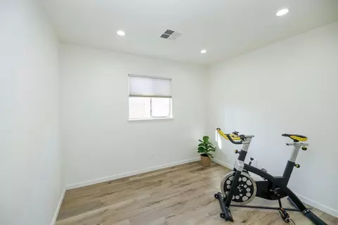 400 Charles Ave, Modesto, CA 95350 photo 15