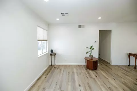 400 Charles Ave, Modesto, CA 95350 photo 10