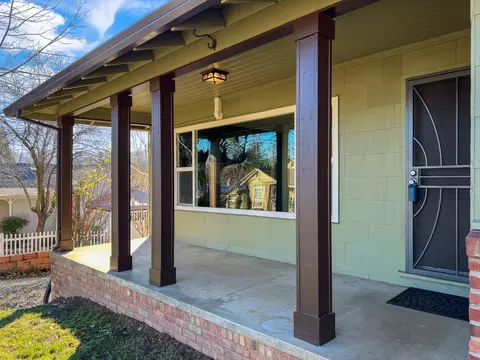 632 Myrtle Ave, Placerville, CA 95667 photo 2