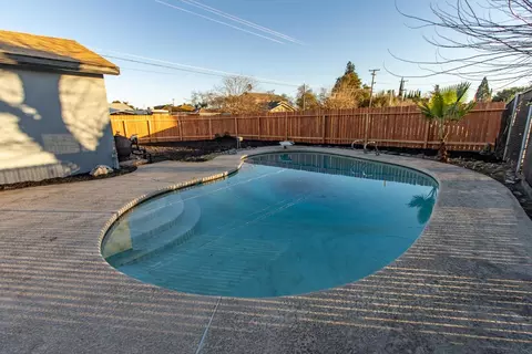 515 E St, Modesto, CA 95357 photo 27