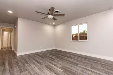 515 E St, Modesto, CA 95357 photo 14